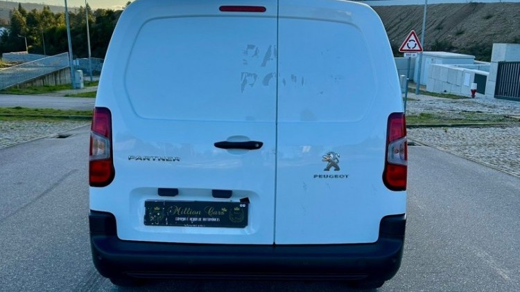 Peugeot Partner LONGA 1.5 HDI