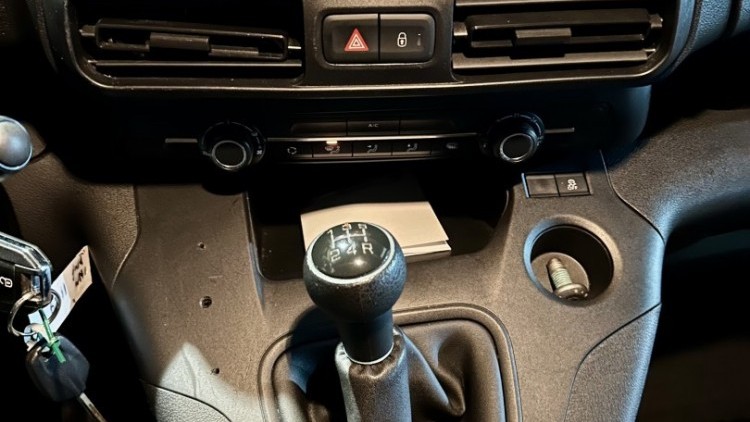 Peugeot Partner LONGA 1.5 HDI