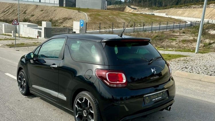 Citro&euml;n DS3 SPORT CHIC
