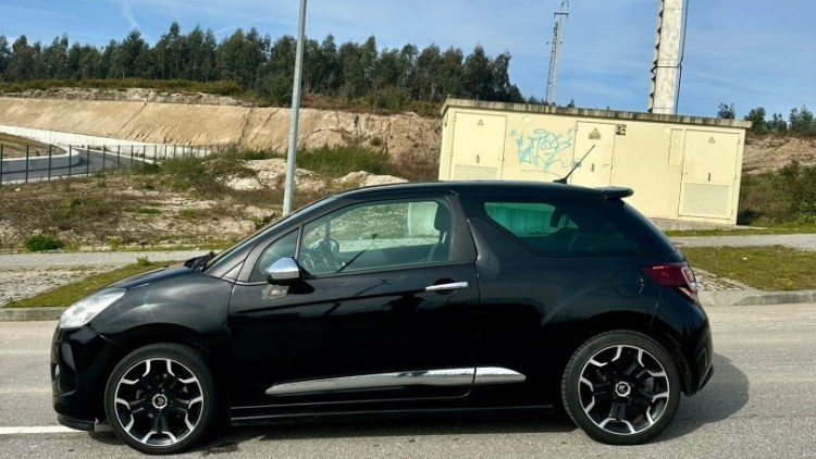 Citro&euml;n DS3 SPORT CHIC