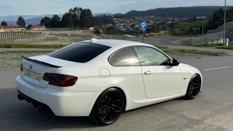 BMW S&eacute;rie 3 - 320 E92 PACK M LCI