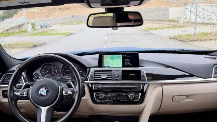 BMW S&eacute;rie 3 - 328 PACK M FULL M LOOK M3