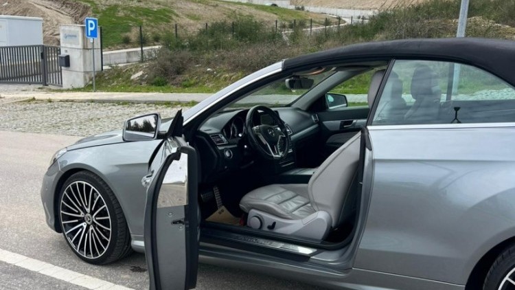 Mercedes-Benz Classe E 250 BI TURBO CABRIO AMG