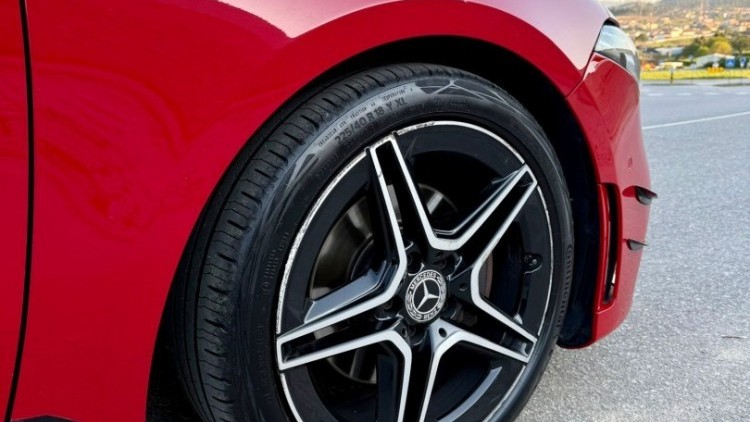 Mercedes-Benz Classe A 200 LOOK A35 AMG