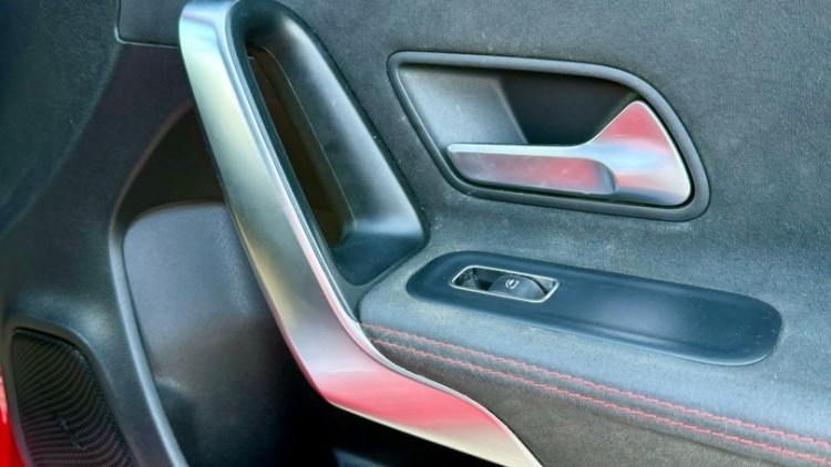 Mercedes-Benz Classe A 200 LOOK A35 AMG