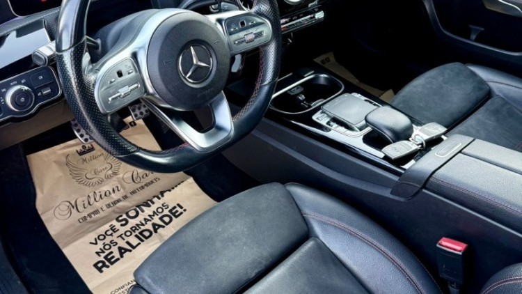 Mercedes-Benz Classe A 200 LOOK A35 AMG