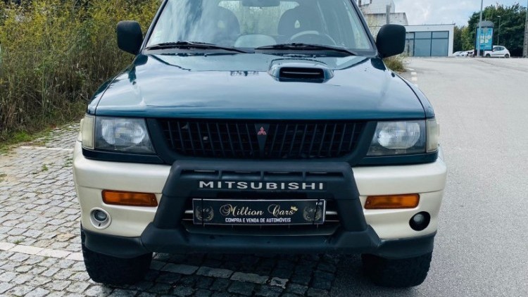 Mitsubishi Pajero sport WAGON