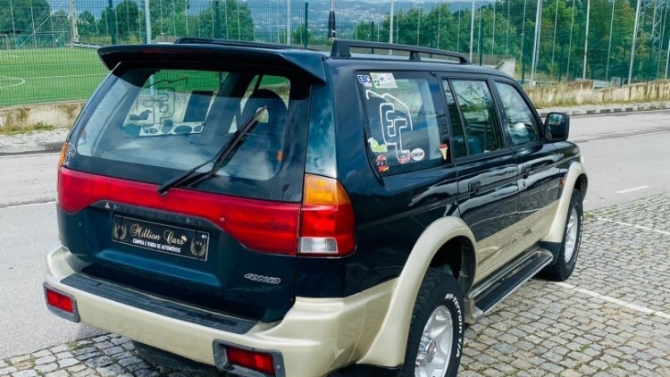 Mitsubishi Pajero sport WAGON