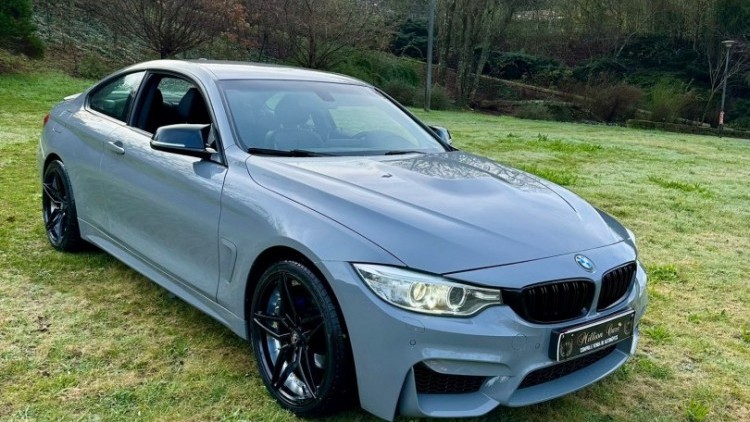 BMW S&eacute;rie 4 - 418 Coupe Pack M LOOK M4