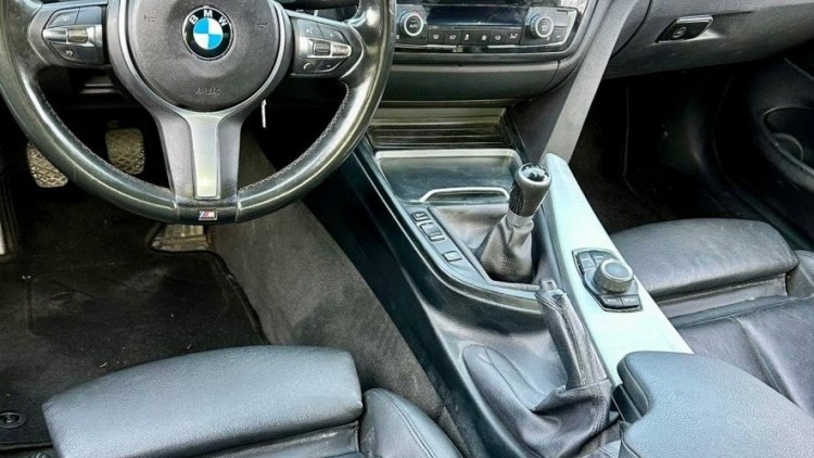 BMW S&eacute;rie 4 - 418 Coupe Pack M LOOK M4