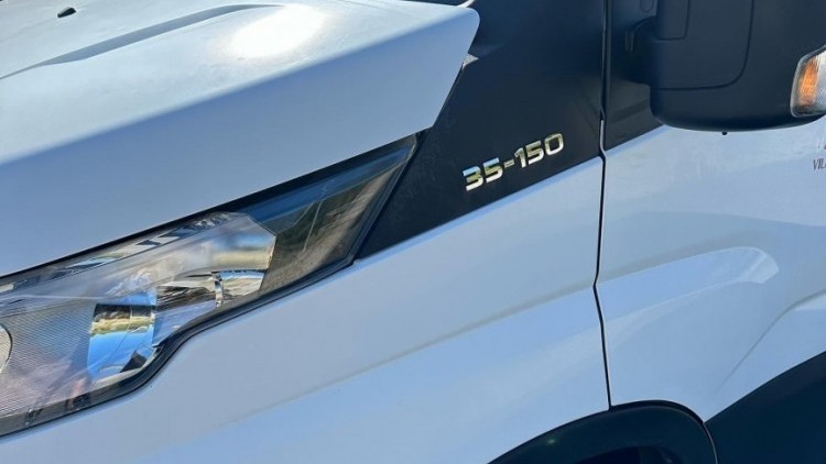 Iveco Daily 35 C15 CONGELADORA